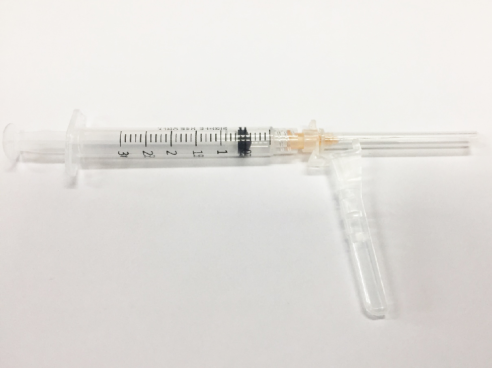 Syringe with Safety Needles